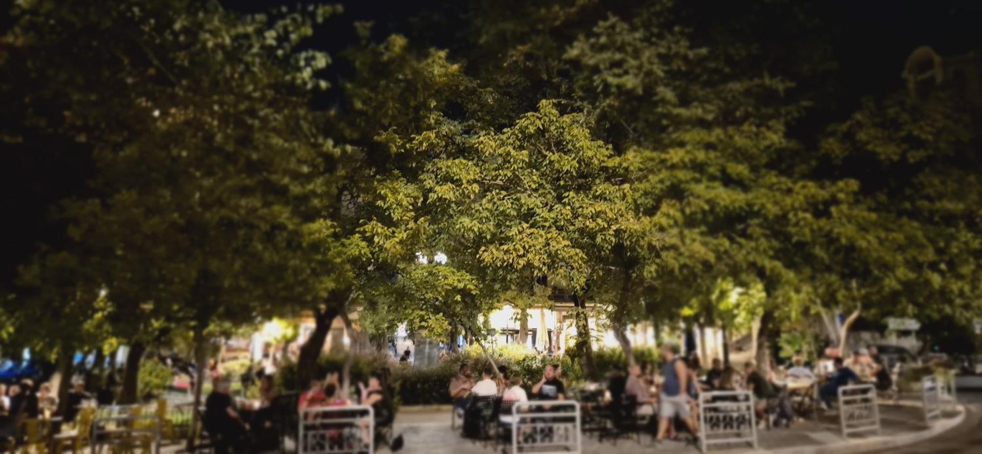 Figleaf Kypseli Hotel Athena Bagian luar foto