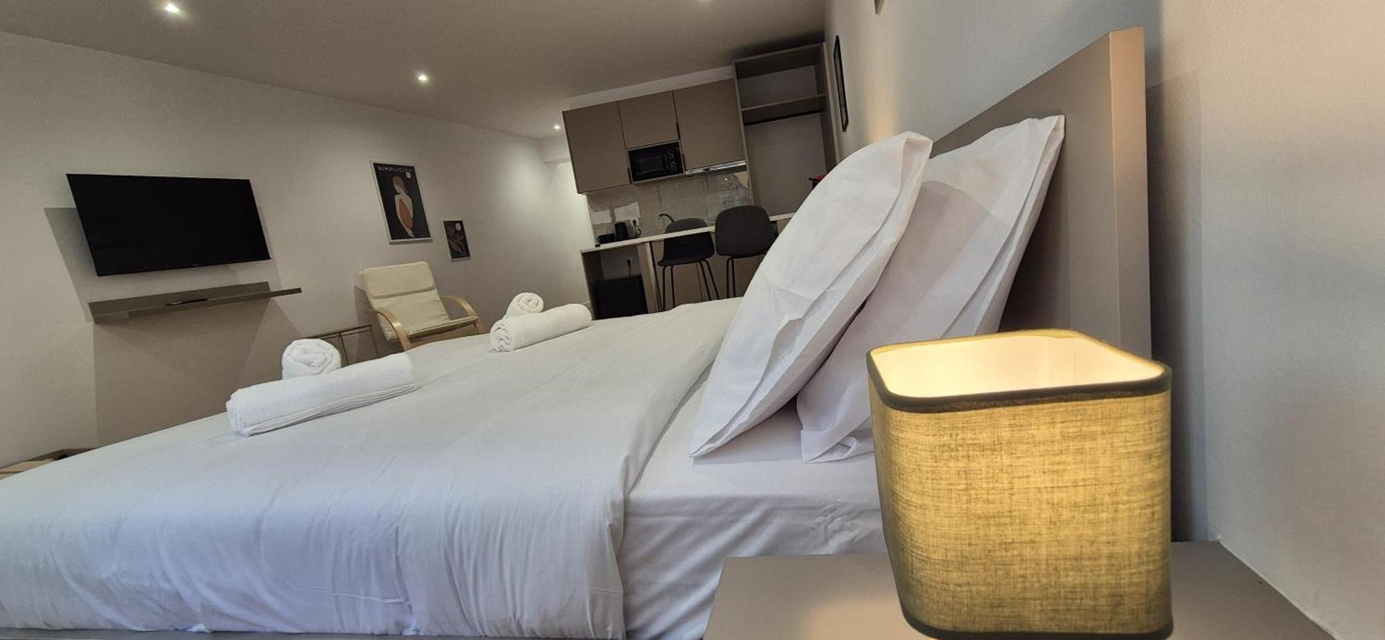 Figleaf Kypseli Hotel Athena Bagian luar foto