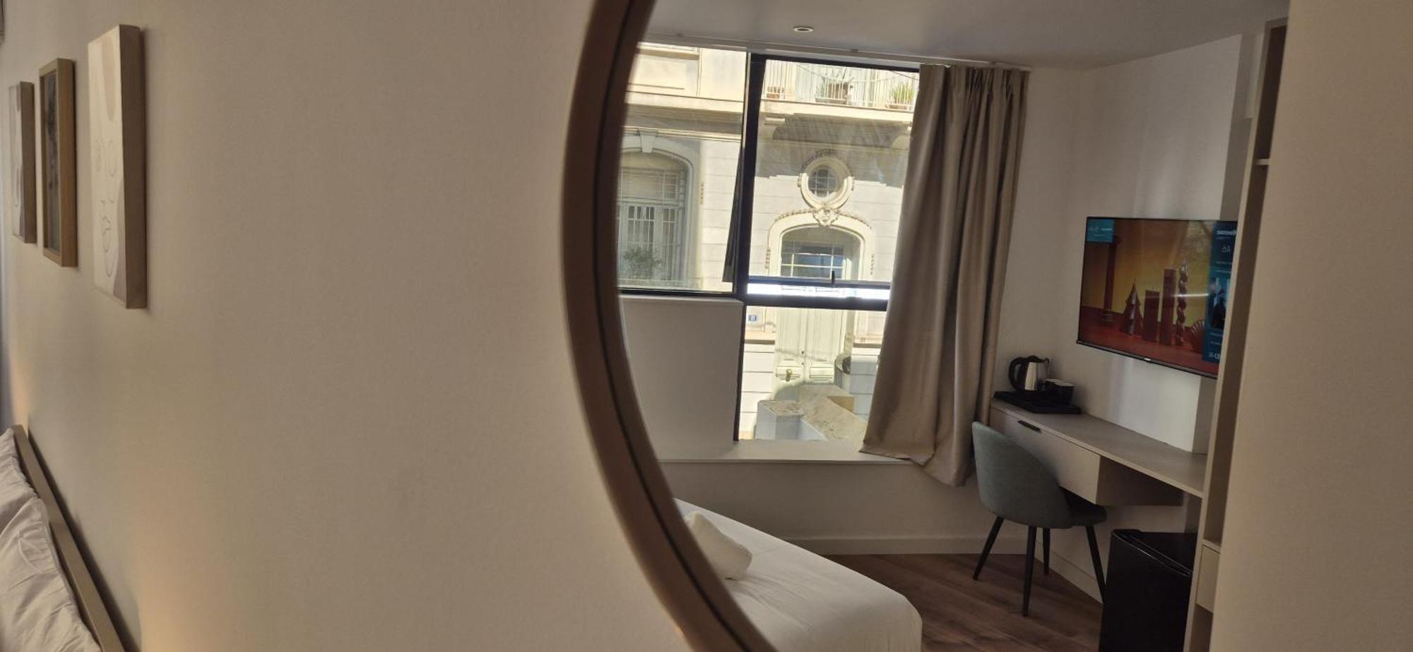 Figleaf Kypseli Hotel Athena Bagian luar foto
