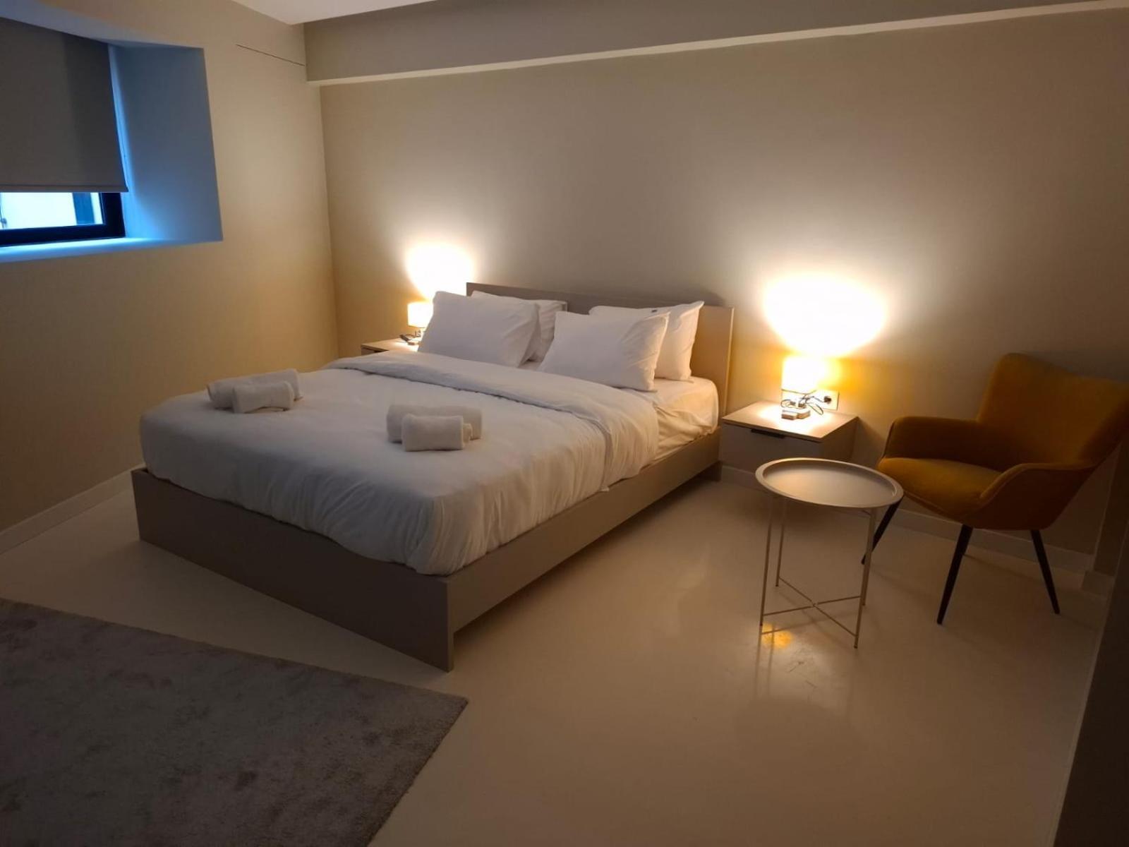 Figleaf Kypseli Hotel Athena Bagian luar foto