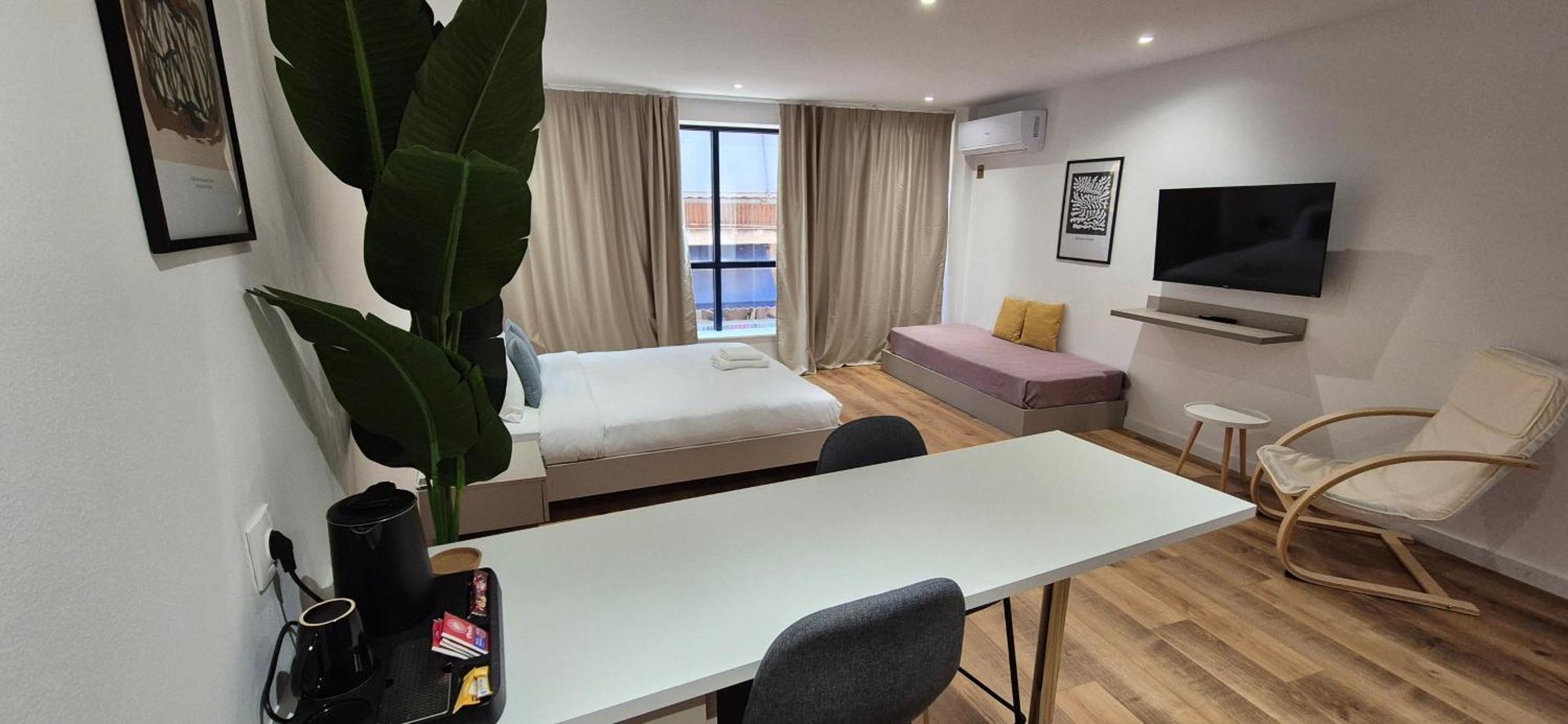 Figleaf Kypseli Hotel Athena Bagian luar foto